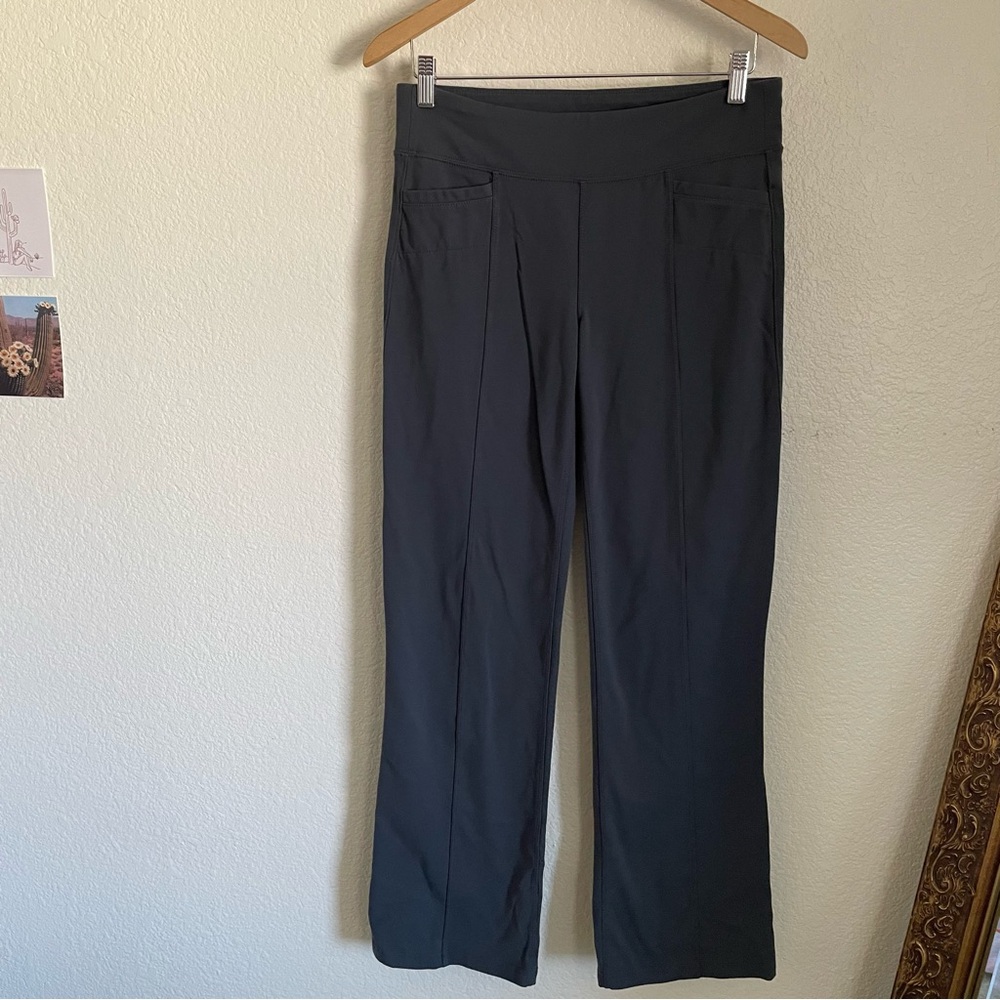 Athleta Mid Rise Metro Classic Yoga Pants Y2K 711195 Grey Medium Work Pockets